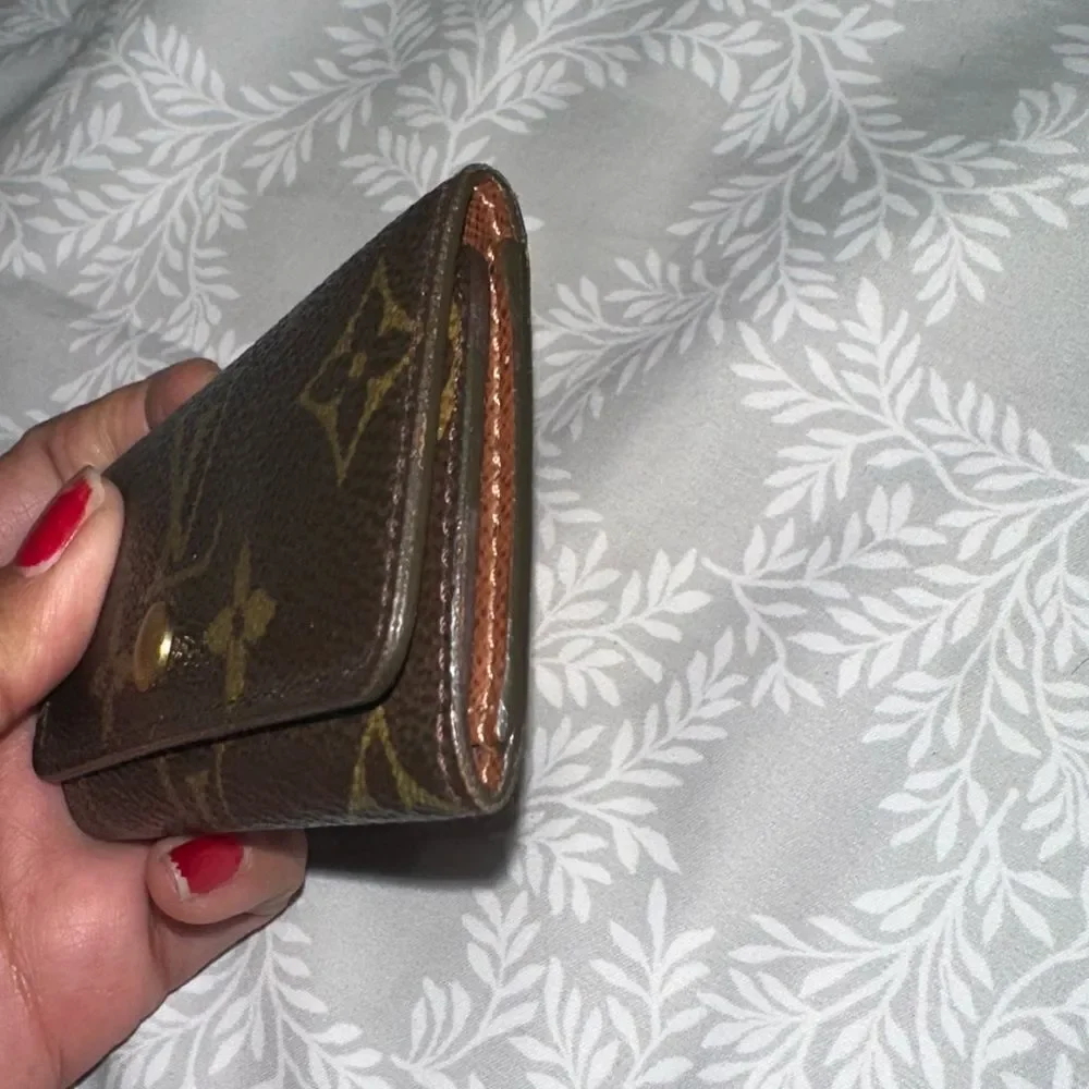 Louis Vuitton key holder Brown Monogram